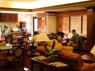 Hotel Hampton Lexington Park